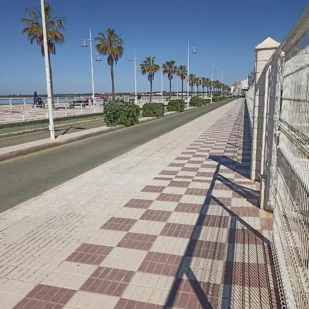 Apartamento Bajo En Valdelagrana, Primera Linea De Playa El Puerto de Santa Maria Exterior photo