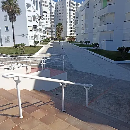 Apartamento Bajo En Valdelagrana, Primera Linea De Playa El Puerto de Santa Maria Exterior photo