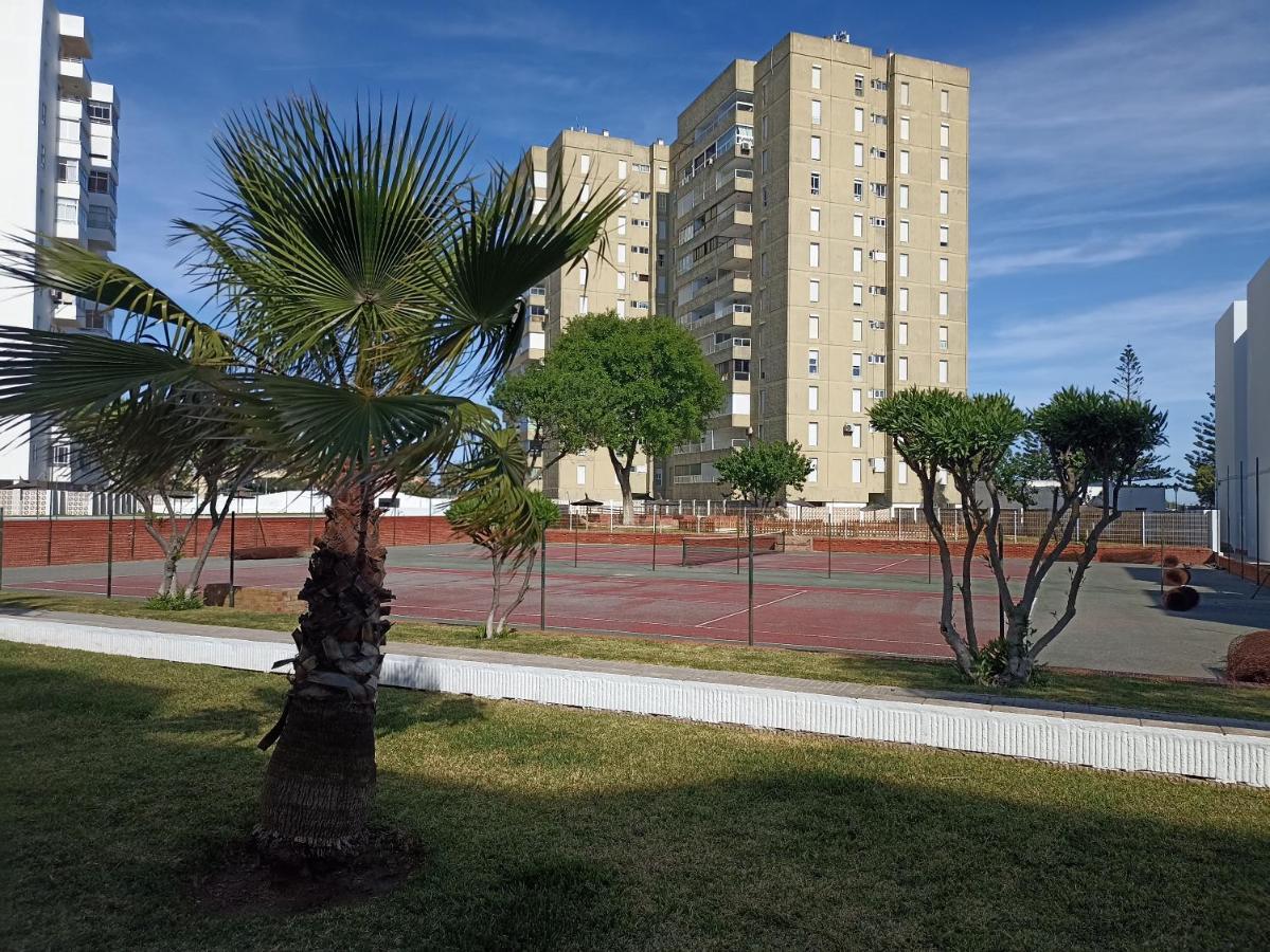 Apartment Bajo En Valdelagrana, Primera Linea De Playa