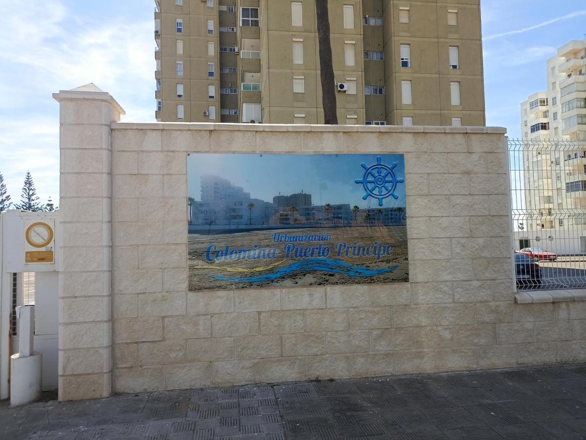 Bajo En Valdelagrana, Primera Linea De Playa Apartment El Puerto de Santa Maria